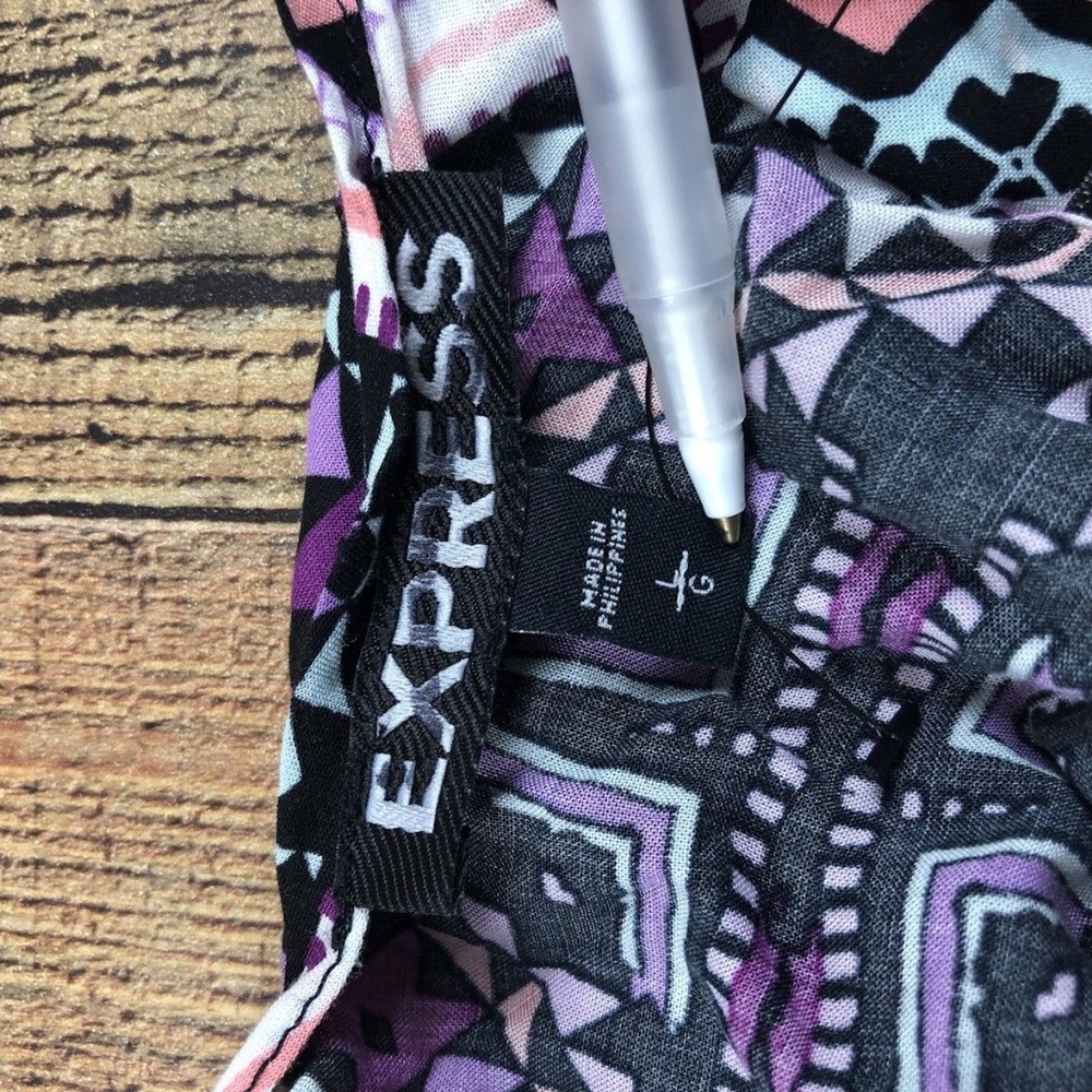 Express Geometric Pattern Halter Top Bh22 - image 3